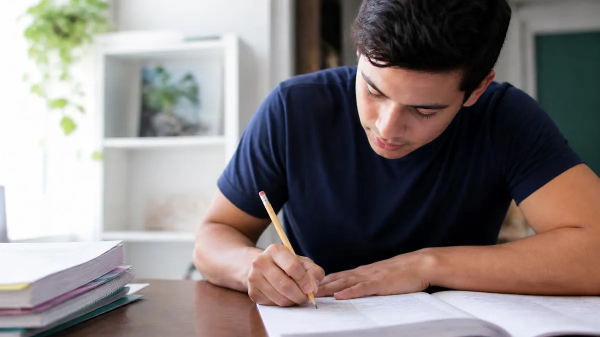 Examen de Manejo Escrito en Español: Guía Completa para Aprobar
